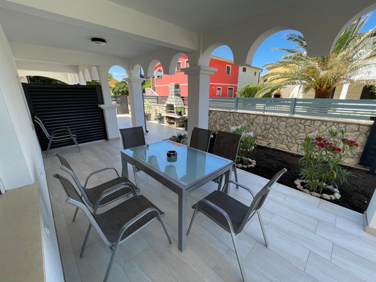 Apartmenthouse Ines Вир Екстериор снимка