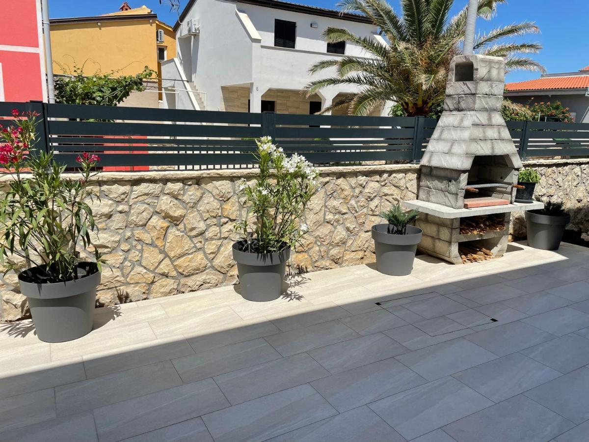 Apartmenthouse Ines Вир Екстериор снимка