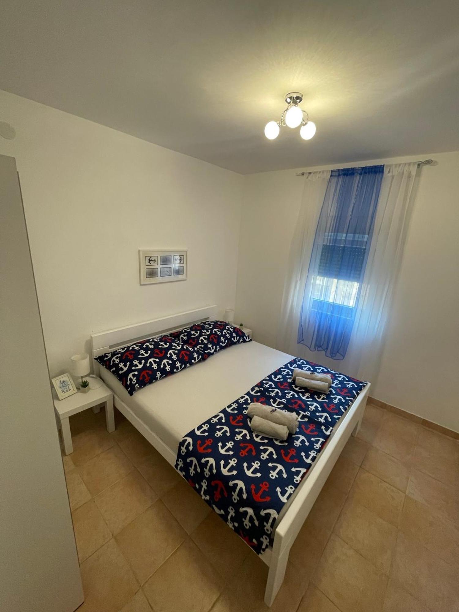 Apartmenthouse Ines Вир Екстериор снимка