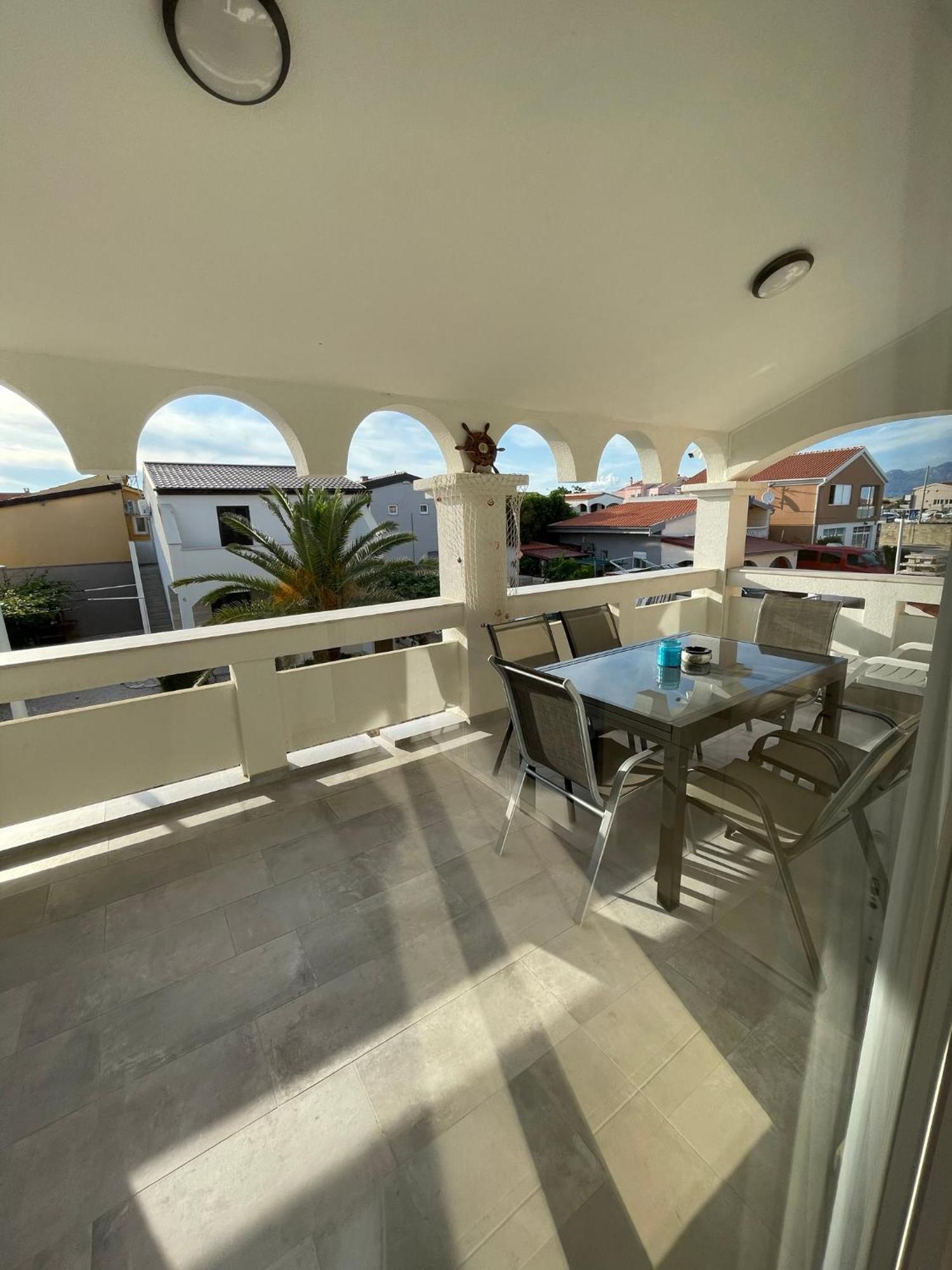 Apartmenthouse Ines Вир Екстериор снимка